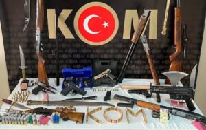 Yerköy’de Operasyonda 8 Kişi Gözaltına Alındı, çok sayıda silah ele geçirildi!