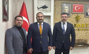 AK Parti Yerköy İlçe Başkanı Hacı Dereli, Belediye Başkan Adaylarını Duyurdu