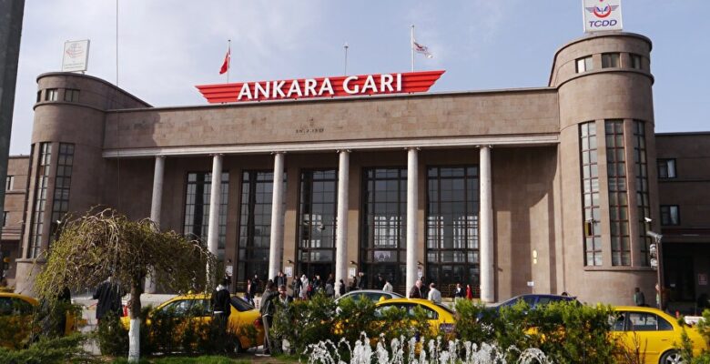 Ankara Tren Garı Katliamı Davası’nda 25. Duruşma, Katılımcılar Adalet ve Kamu Görevlilerinin Yargılanmasını Talep Ediyor