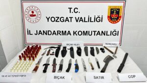 Yerköy ilçemizde yasadışı silahlar ve bıçaklar ele geçirildi