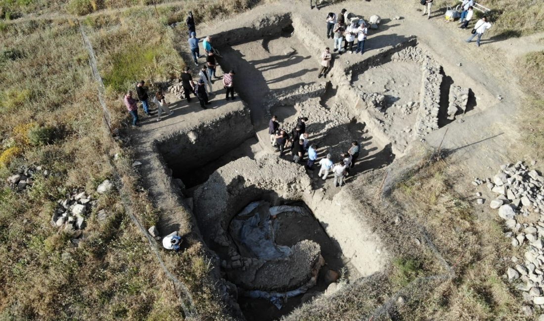 Yozgat Valisi Özkan, Uşaklıhöyük kazıları hakkında bilgi aldı