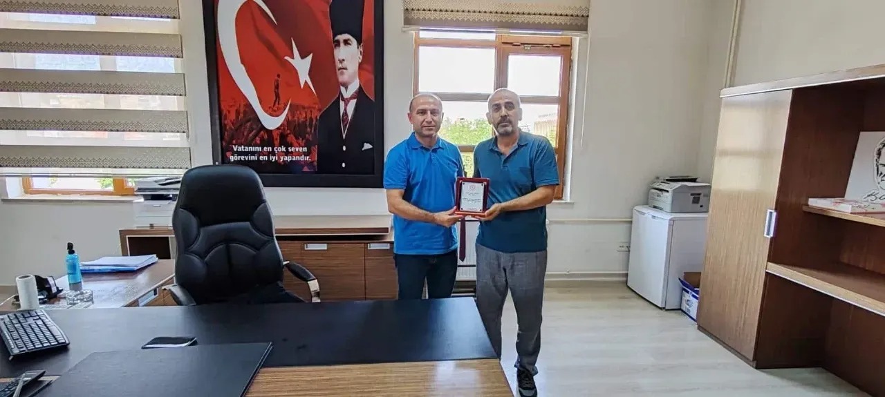 Yerköy İlçe Milli Eğitim Müdürlüğü Şube Müdürü için veda programı düzenlendi