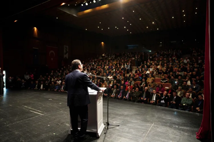 Türkiye Belediyeler Birliği ve İstanbul Büyükşehir Belediye Başkanı Ekrem İmamoğlu,