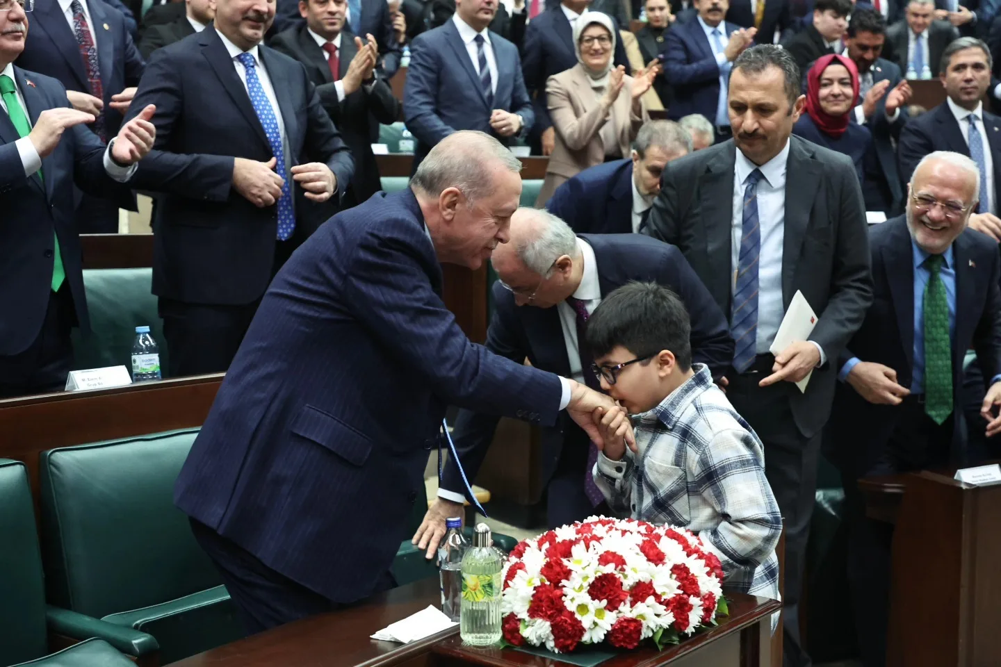 Yerköylü Ümit Efe Soldamlı, TBMM'deki AK Parti Grup Toplantısı'nda Cumhurbaşkanı