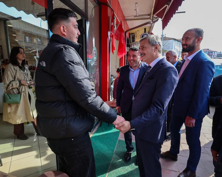 Sakarya Büyükşehir Belediye Başkanı Yusuf Alemdar, Sakarya’yı karış karış gezdiği