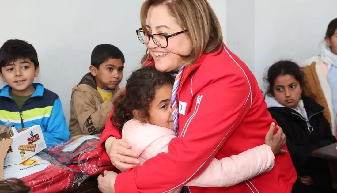 Gaziantep Büyükşehir Belediye Başkanı Fatma Şahin, Türk Kızılay Genel Başkanı