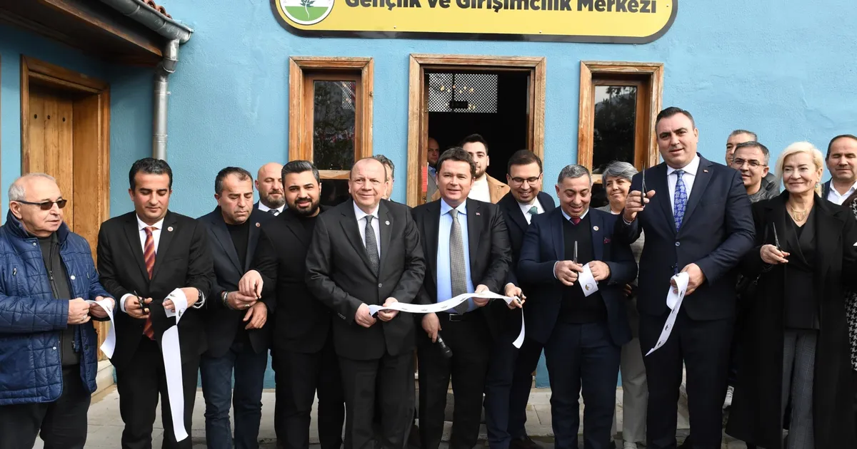 Bursa Osmangazi Belediyesi, genç girişimcileri desteklemek ve gençlerin proje üretmesine