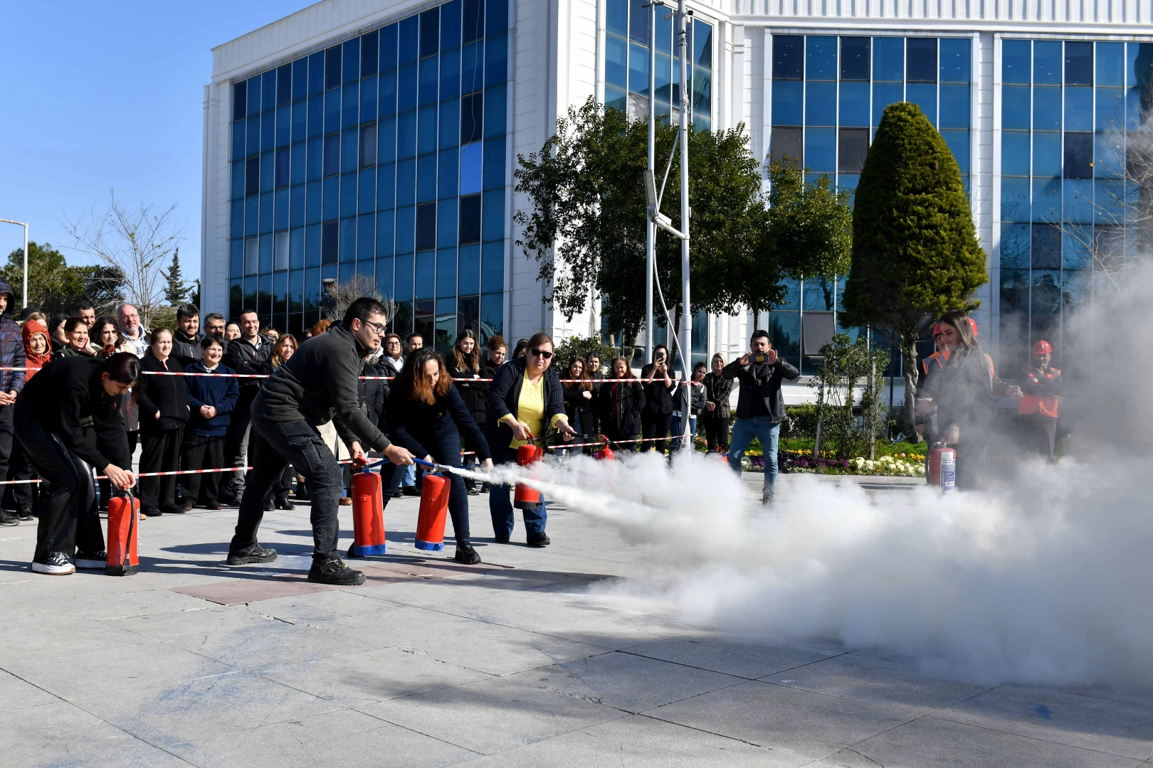 Antalya’da Muratpaşa Belediyesi Afet İşleri Müdürlüğü, belediyenin ana hizmet binasında