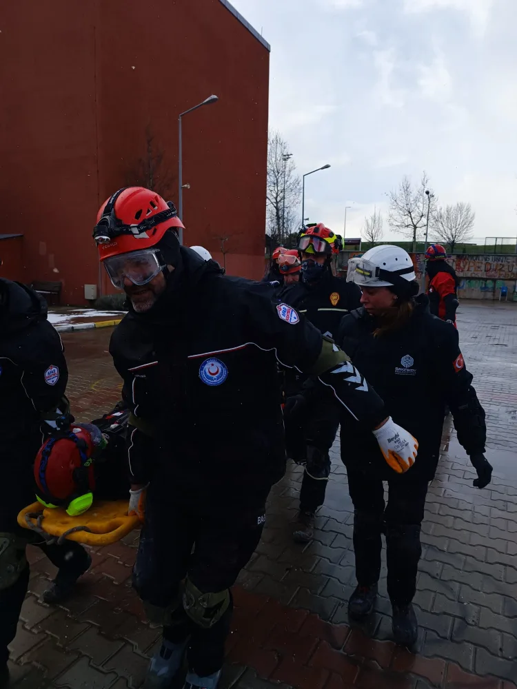 Afetlere karşı her geçen gün güçlenen Bakırköy Belediyesi Arama Kurtarma