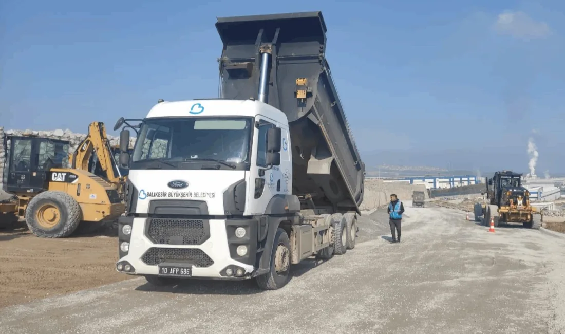 Balıkesir Büyükşehir Belediyesi, kent merkezi ve kırsal mahallelerde yol yapım,