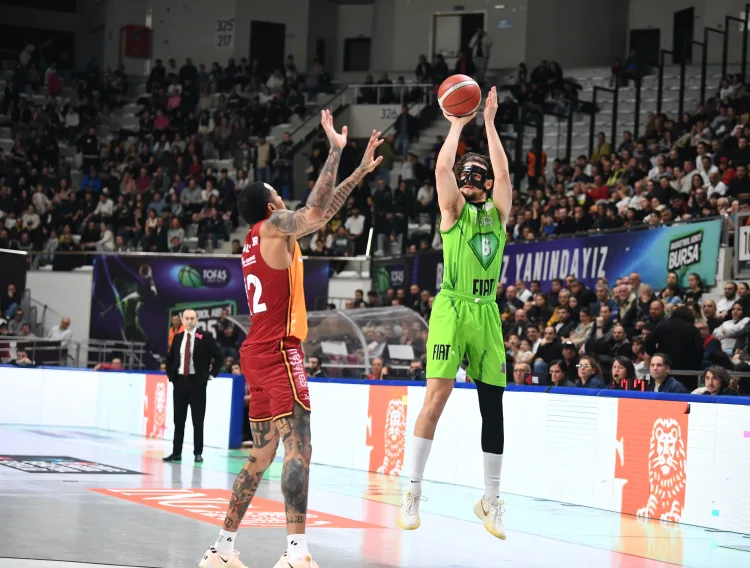 TOFAŞ Basketbol Takımı, 17. hafta karşılaşmasında evinde Galatasaray’ı 88-83’lük skorla