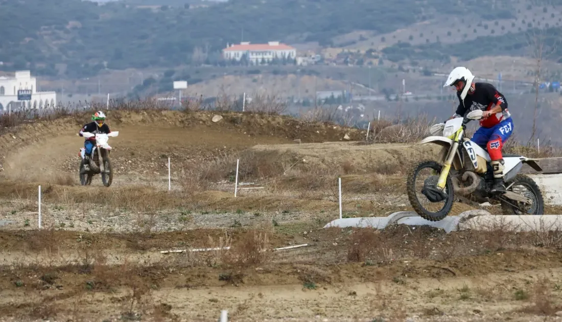 Bilecik, Türkiye Motokros Şampiyonası’na ev sahipliği yapmaya hazırlanıyor. Türkiye’nin en