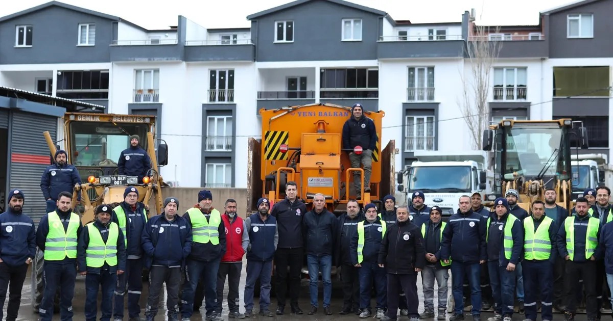 Bursa Gemlik Belediyesi, yaklaşan kar yağışı öncesinde ilçede herhangi bir