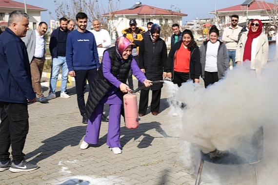 Hatay Büyükşehir Belediyesi (HBB), yangın anında daha bilinçli bir müdahale