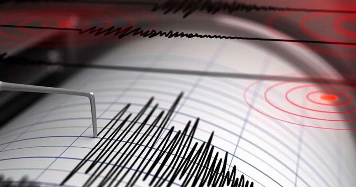 Akdeniz ve Ege’de iki ayrı deprem kaydedildi. Deprem bildirimleri iki