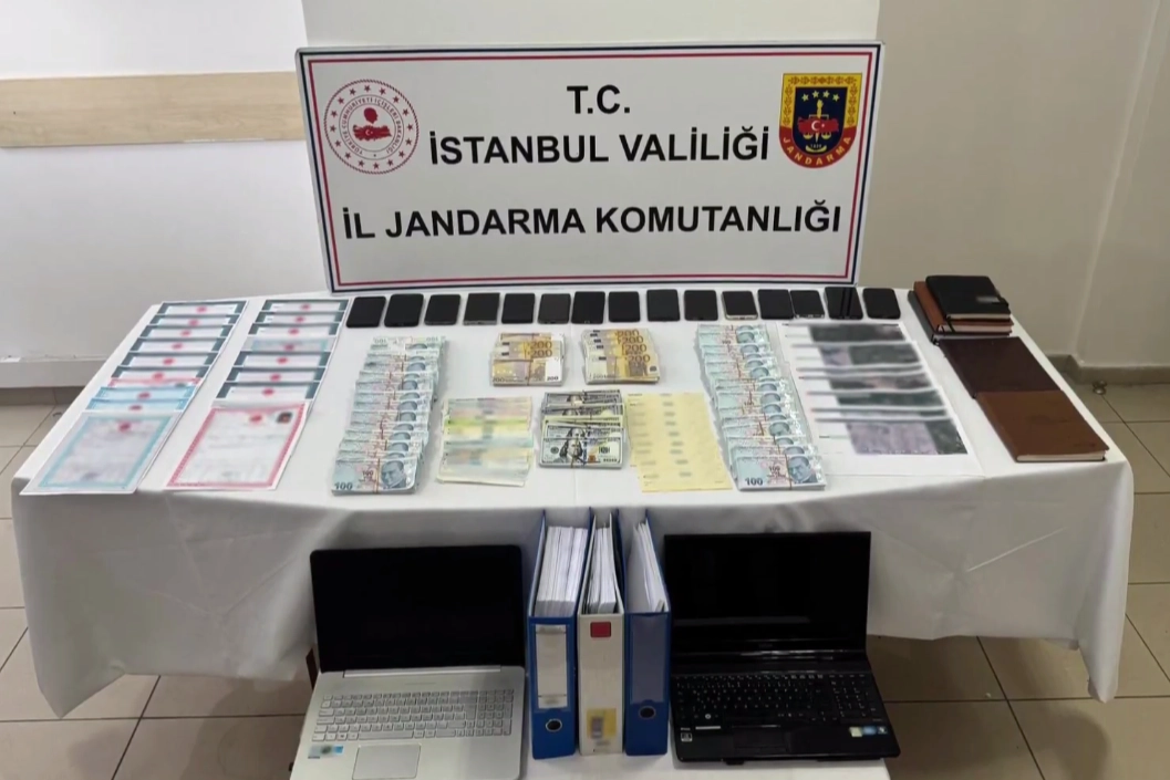 İstanbul’da H.Ç.’nin Manisa’da M.S.’nin elebaşılığını yaptığı 2 ayrı Organize Dolandırıcı