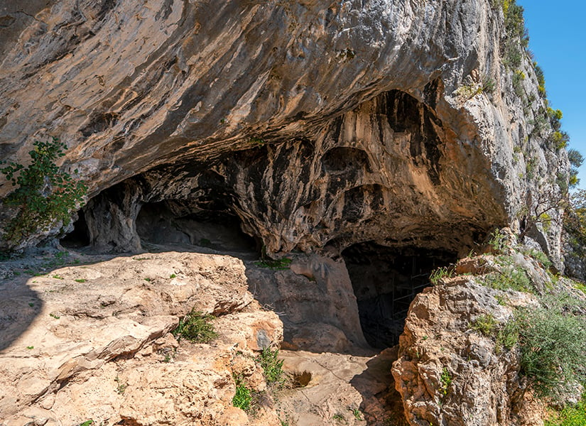 karain mağarası antalya