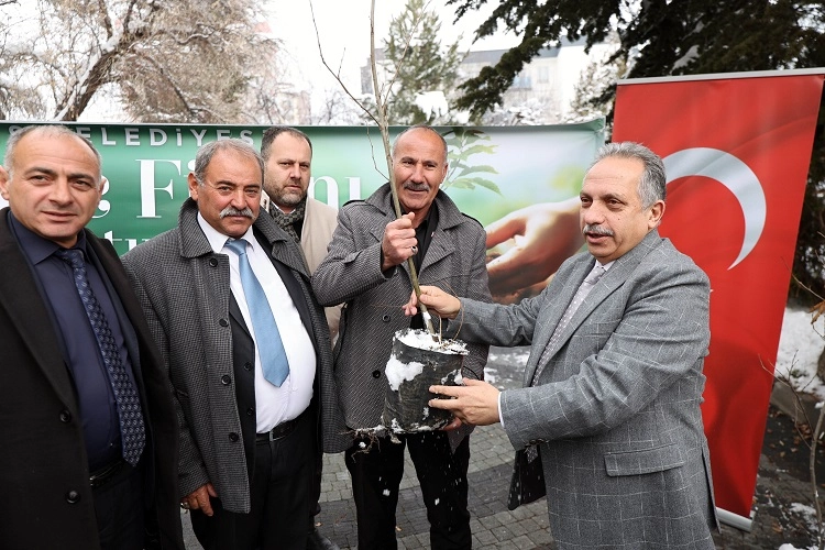 Kayseri Talas Belediye Başkanı Mustafa Yalçın geleneksel hale gelen aylık