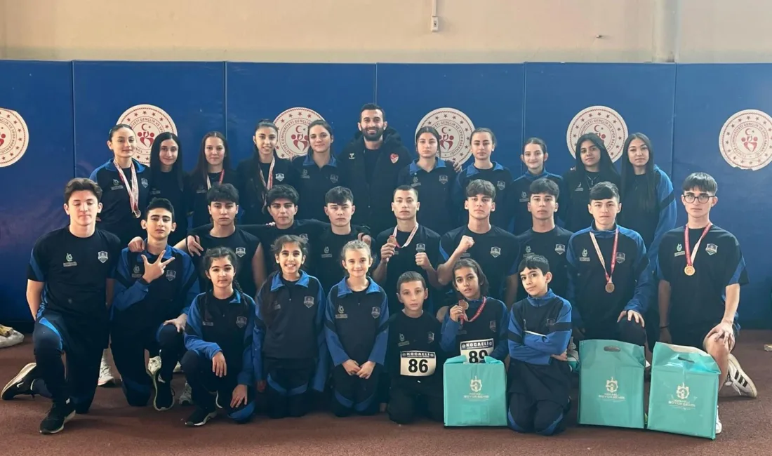 Kocaeli Çayırova Belediyesi Eğitim Spor Kulübü sporcuları, başarılı sonuçlar almaya