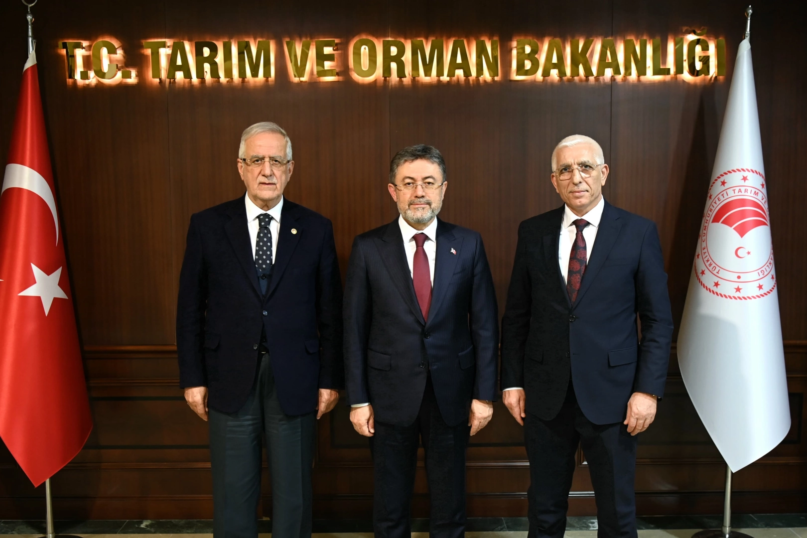 Marmarabirlik Yönetim Kurulu Başkanı Hidamet Asa, AK Parti Bursa Milletvekili