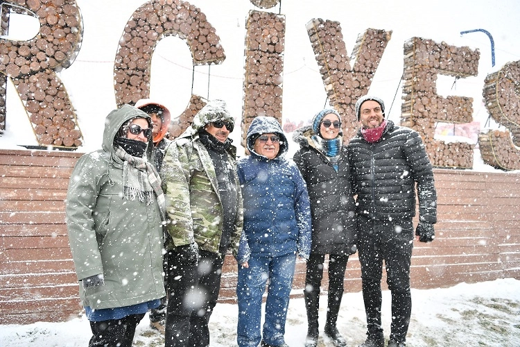 Kayseri Büyükşehir Belediye Başkanı Dr. Memduh Büyükkılıç, Erciyes Kayak Merkezi’ni