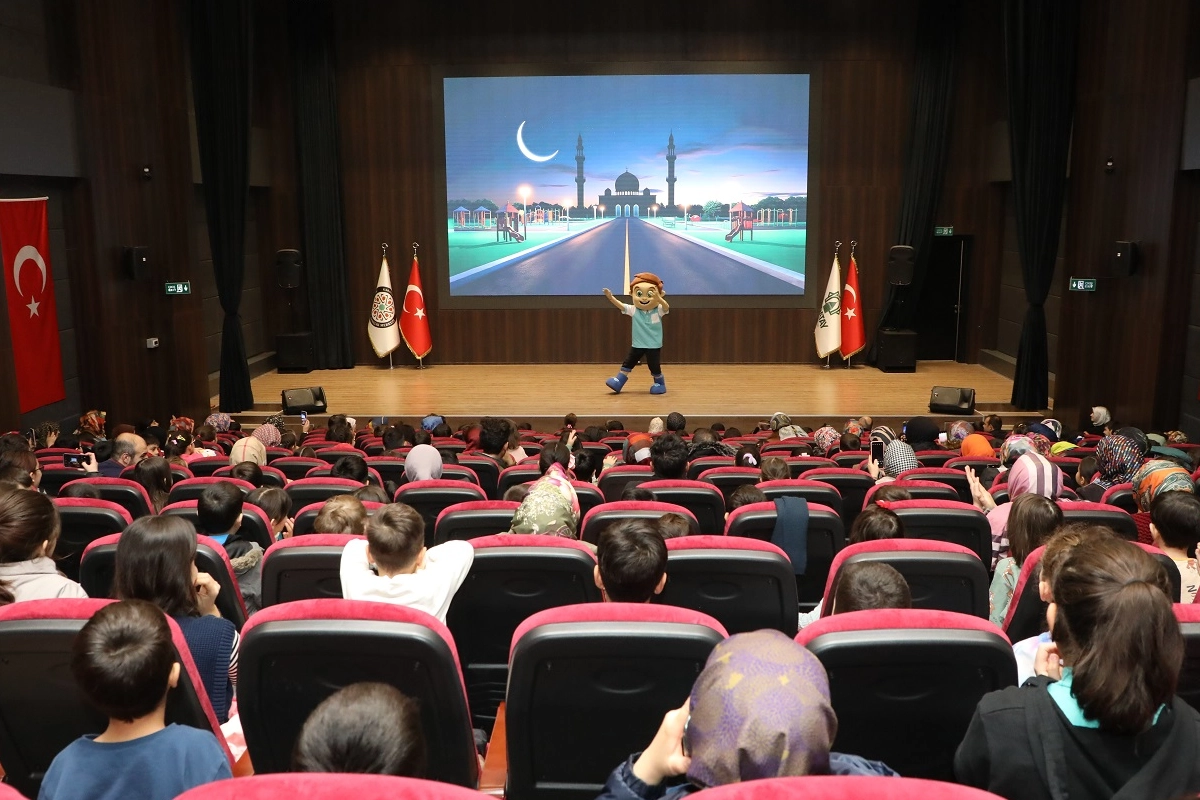 Karatay Belediyesi, Ramazan ayını karşılamak amacıyla “Ramazan Neşesi Karatay’da” tiyatro