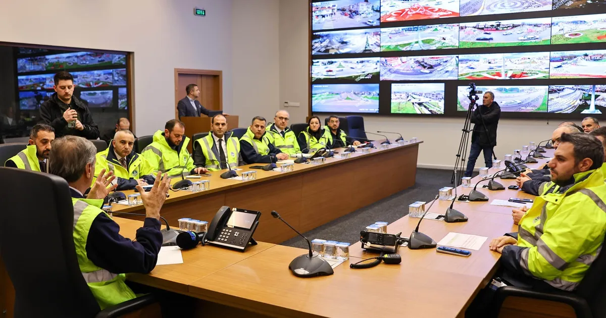 Meteorolojik uyarıların üç gün boyunca kar alarmı verdiği Sakarya’da, Büyükşehir