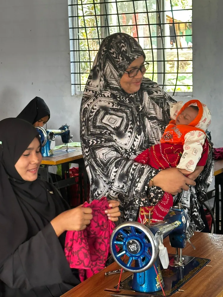 Avrupa’daki Türklerin desteğiyle, Bangladeş’in Cox’s Bazar kenti yakınlarındaki Arakan Mülteci