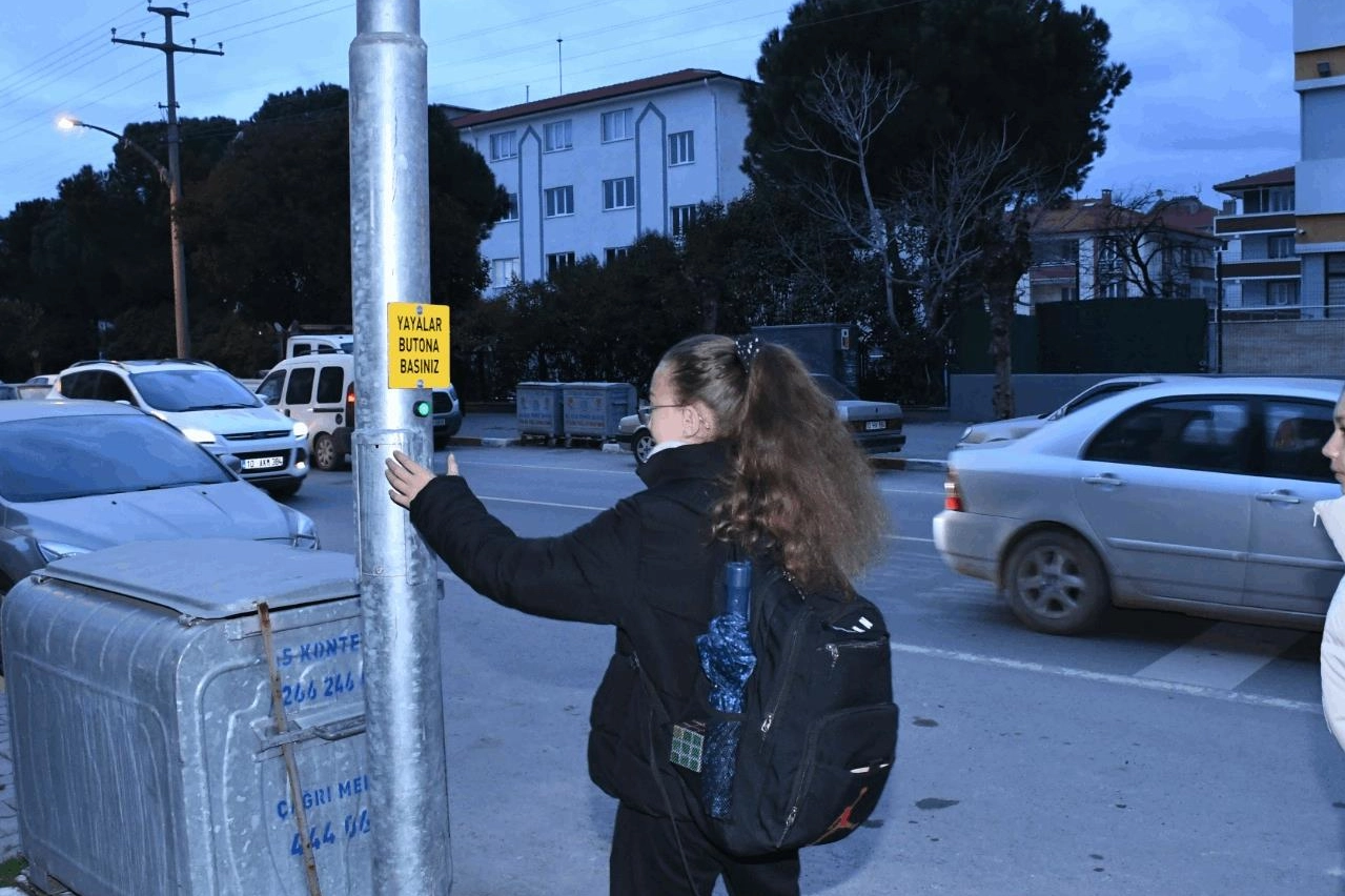 Balıkesir Büyükşehir Belediyesi, Cengiz Topel Caddesi üzerinde bulunan Zağnos Paşa