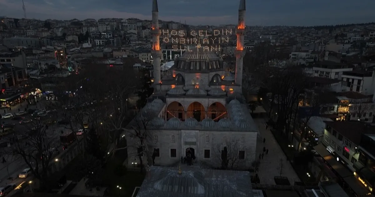 İstanbul Üsküdar Belediyesi tarafından 11 ayın Sultanı Ramazan süresince 10