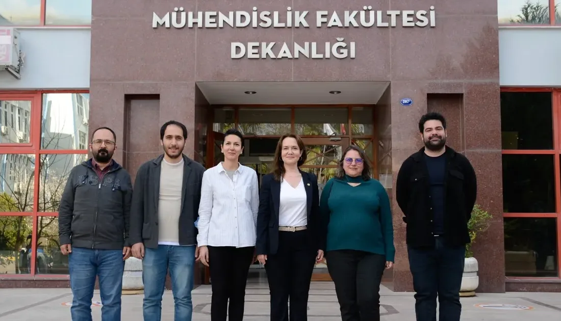 Dokuz Eylül Üniversitesi (DEÜ) akademisyenleri, iç mekan hava kalitesini iyileştirmek