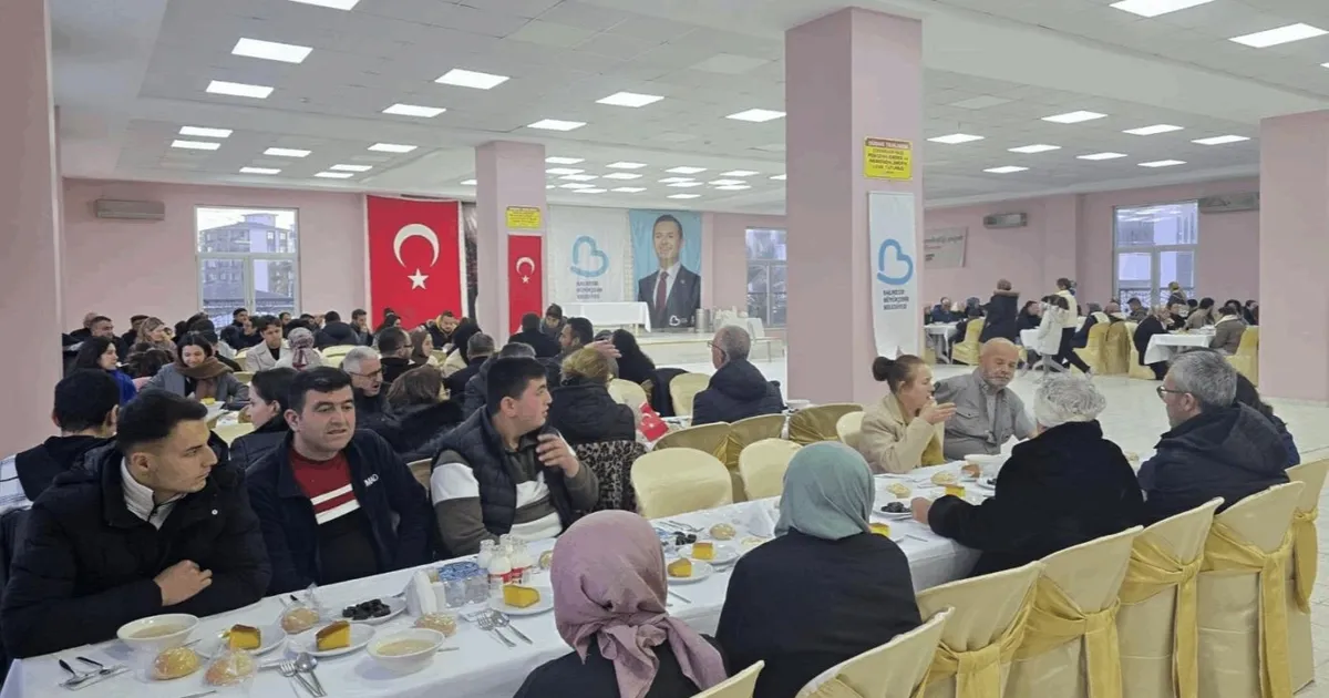 Ramazan ayında büyük bir dayanışma ve yardımlaşma seferberliği başlatan Balıkesir