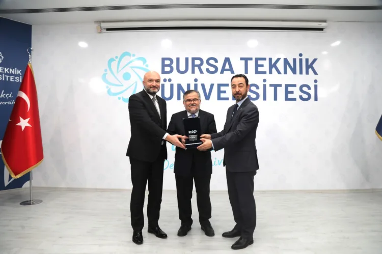 Bursa Uludağ Üniversitesi İlahiyat Fakültesi Öğretim Üyesi Prof. Dr. Bilal