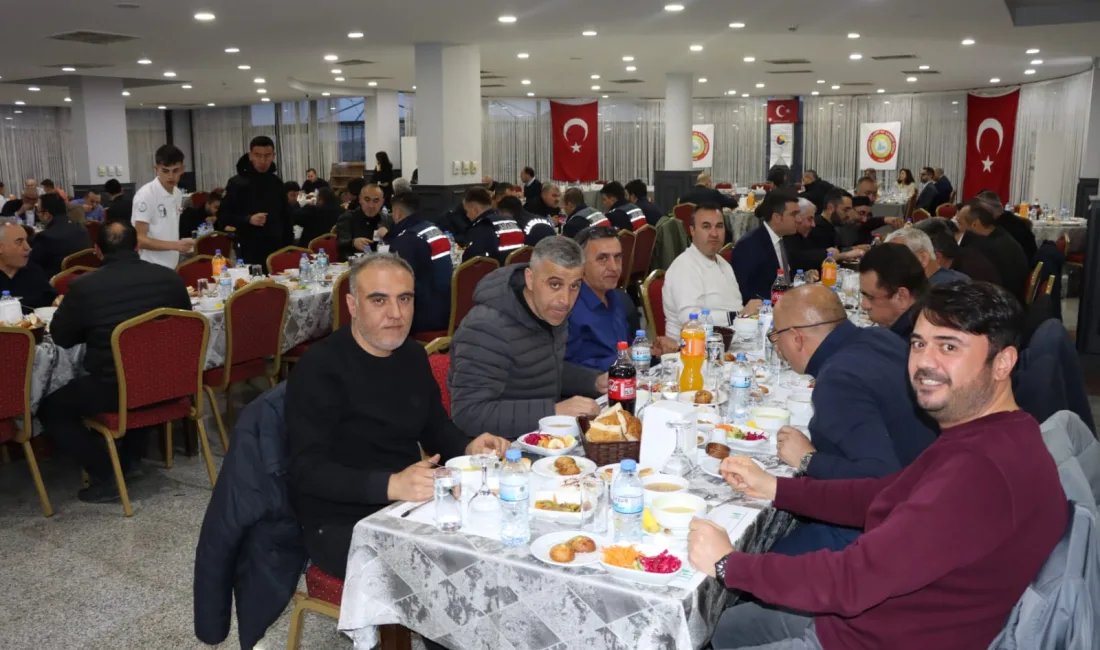 Yerköy Ticaret ve Sanayi Odası’nın geleneksel iftar programı, protokol üyeleri