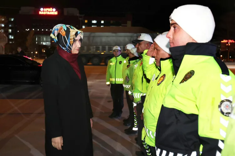 Afyonkarahisar Valisi Doç. Dr. Kübra Güran Yiğitbaşı, eşi Dr. Selim