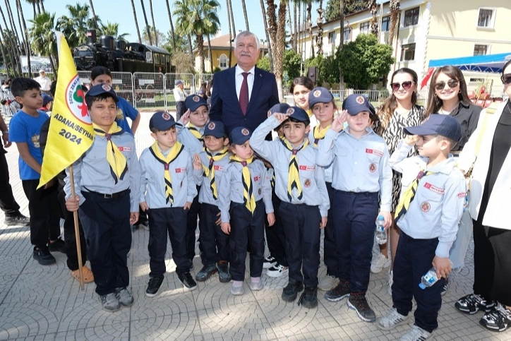 Türkiye Cumhuriyeti’nin Kurucusu Büyük Önder Mustafa Kemal Atatürk’ün Adana’ya gelişinin