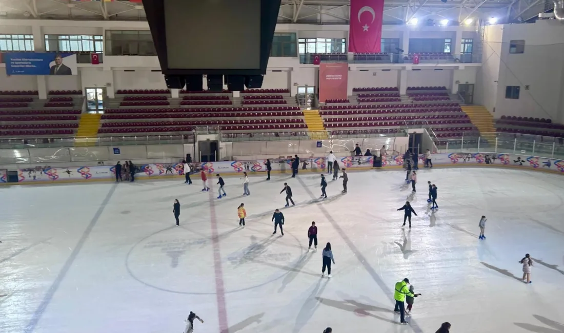 İzmir Büyükşehir Belediyesi tarafından 8 Mart Dünya Emekçi Kadınlar Günü