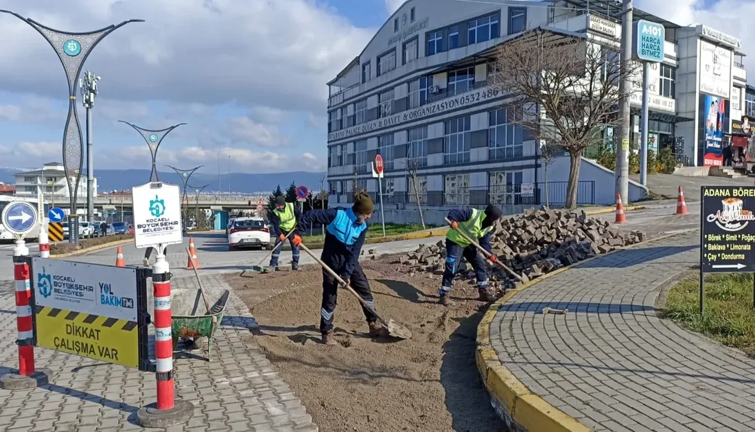 Kocaeli Büyükşehir Belediyesi, ulaşımda araç ve yaya güvenliği artırmak amacıyla