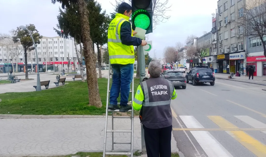 Sakarya Büyükşehir Belediyesi, 1-7 Mart Yeşilay Haftası kapsamında trafikte farkındalık