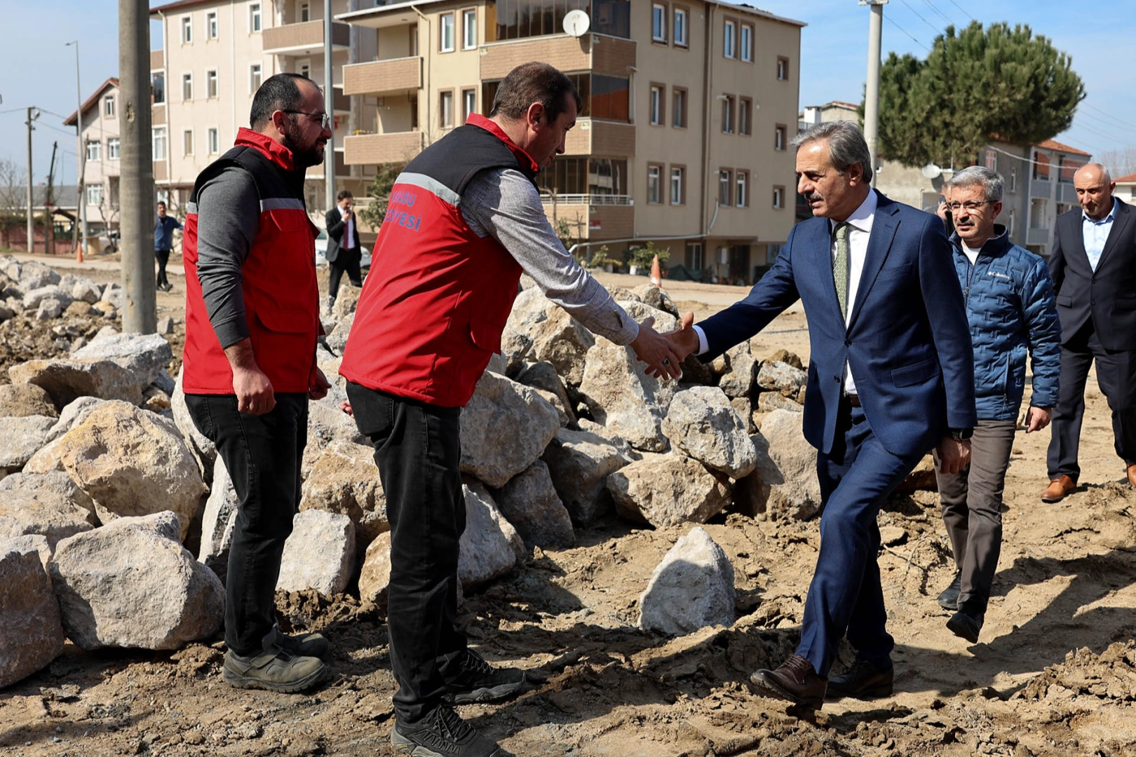 Sakarya Büyükşehir Belediye Başkanı Yusuf Alemdar ilçe ziyaretlerine devam ediyor.