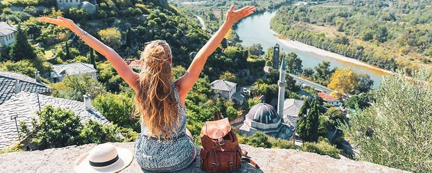 Balkanlar, kültürel ve doğal güzelliklerin eşsiz bir birleşimini sunarak, her