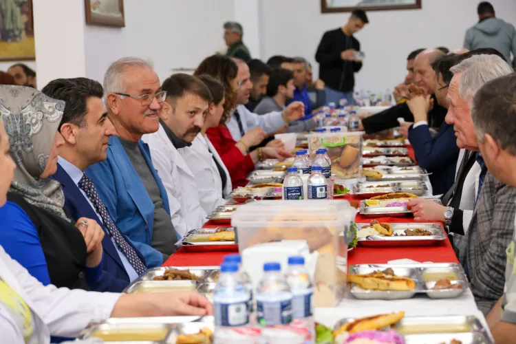 Bilecik Valisi Şefik Aygöl, Ramazan ayının birlik ve beraberlik ruhunu